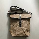 Pánske tašky - Pánska crossbody taška ("S" variant  23x25cm s koženým popruhom) - 14472758_