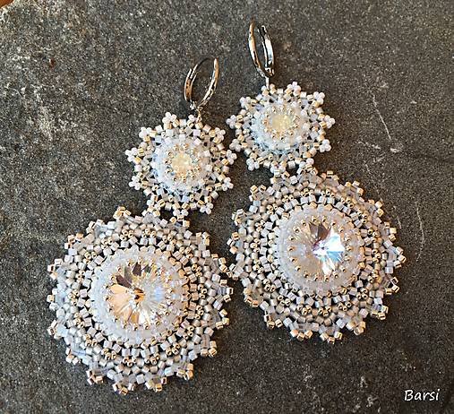 Náušnice - Žiarivé bielo-strieborné svadobné Swarovski náušnice - 14480801_
