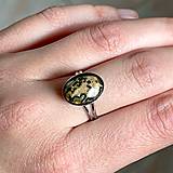 Prstene - Leopard Jasper Rhodium Ring / Prsteň s jaspisom leopardím ródiovaný - 14483549_