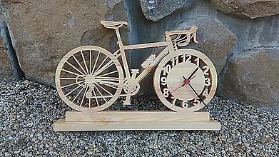 Hodiny - Bicykel - drevené hodiny na podstavci - 14483865_