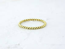 Prstene - 585/1000 zlatý prsteň Pletený - 14487856_