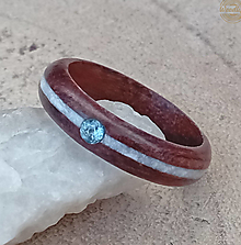 Prstene - Drevený prsteň s magnezitom a topásom - 14488586_