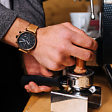 Náramky - Drevené hodinky Barista Espresso Leather - 14488181_