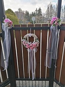 Dekorácie - svadobná výzdoba na plot - 14495782_