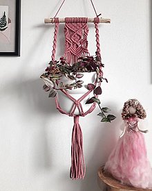 Dekorácie - Pletený závesný držiak na kvetináč  (Ružová) - 14498457_