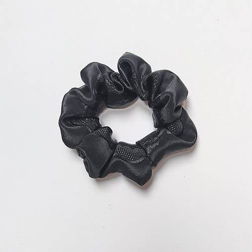 Recy-scrunchie čierna