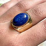 Prstene - Lapis Lazuli Antique Golden Ring / Prsteň s lazuritom v starozlatom prevedení - 14503483_