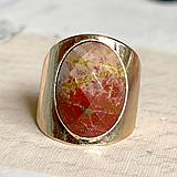 Prstene - Faceted Jasper Antique Golden Ring / Prsteň s jaspisom v starozlatom prevedení - 14507641_