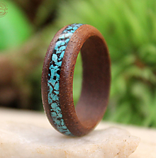 Prstene - Unisex prsteň z orechového dreva s tyrkysovým kameňom - 14508522_