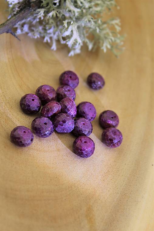 Minerály - rubín tmavý korálky 6x10-7x11mm - 14509900_