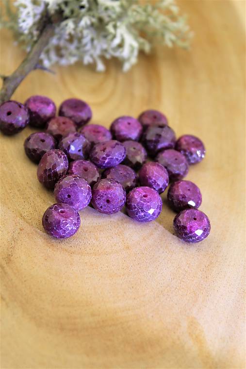 Minerály - rubín tmavý korálky 7x11-8x12mm - 14509905_