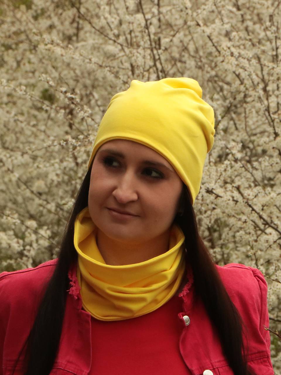 Žltá úpletová čiapka, nákrčník alebo set