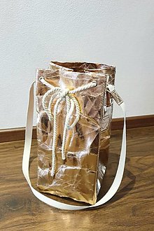 Iné tašky - Taška trebárs aj na vínko z umývateľného papiera - 14514638_