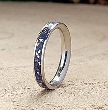 Prstene - Oceľový prsteň s lapis lazuli a meďou - 14518914_