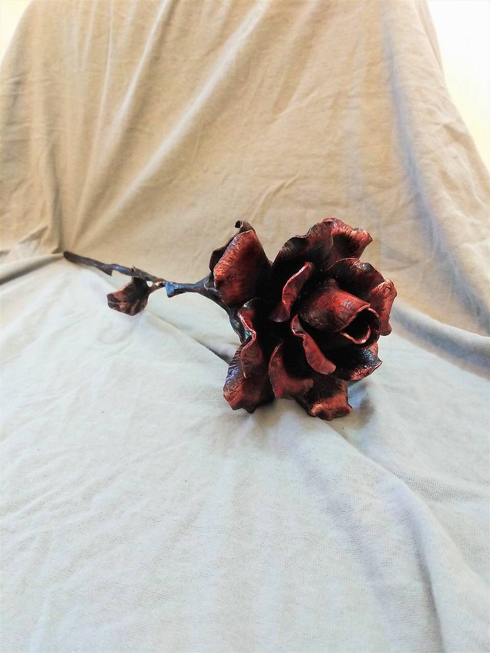 Kovaná ruža - červená 