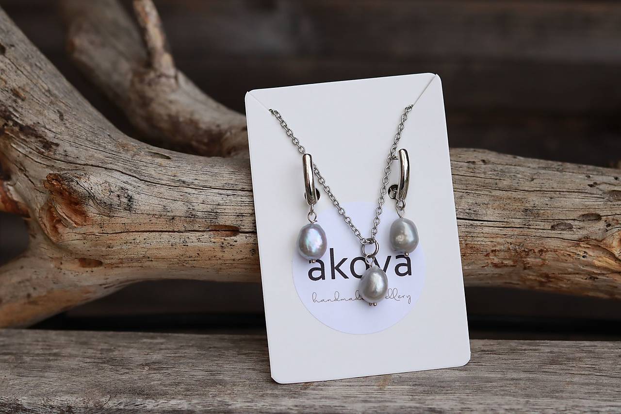 Perlový set - prírodné riečne perly - náušnice a retiazka