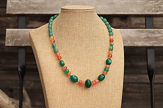 Náhrdelníky - Mohutný náhrdelník z minerálu smaragd a karneol - 14520919_