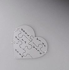Náhrdelníky - strieborné prívesky - PUZZLE (rodinné puzzle v tvare srdca) - 14520131_
