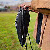 Batohy - Softshellovo-koženkový ruksak BLACK LACE - 14525118_