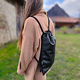 Batohy - Softshellovo-koženkový ruksak BLACK LACE - 14525119_