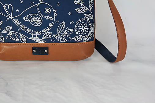 Modrotlačová  kožená kabelka Dara AM 9