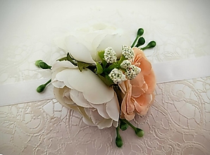 Svadobné pierka - svadobné náramky pre družičky - 14530646_