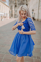 Spoločenské šaty na dojčenie – tmavo modré