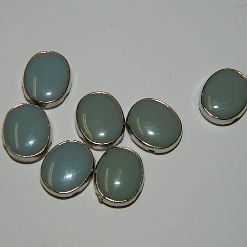 12 x 9 mm Našívacie kamienky oválne v pevnom kovovom puzdre (zeleno modré)