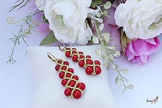 Sady šperkov - súprava z perličiek červeno-zlatá (náušnice z perličiek červeno-zlaté) - 14556867_