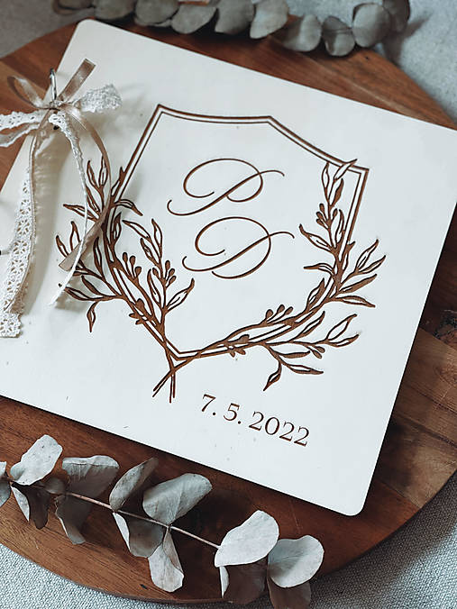 Papiernictvo - Svadobná kniha hostí personalizovaná, drevený fotoalbum - Erb 2 - 14557443_