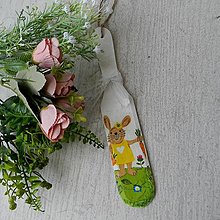 Dekorácie - Veľkonočný zajačik s mrkvičkou-dekorácia - 14565382_