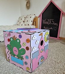 Hračky - Montessori (activity) kocka Princezná - 14567277_