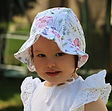 Detské čiapky - Ľanový čepček lúčne kvety s nariaseným šiltom - 14568856_
