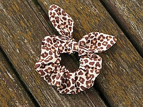 Ozdoby do vlasov - Scrunchies ušatá gumička leopard hnedá - 14569600_
