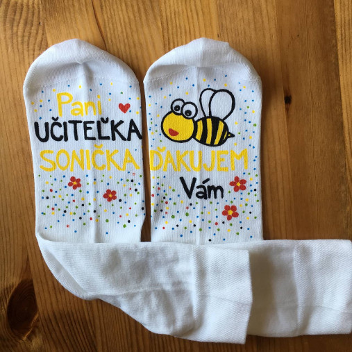 Maľované ponožky pre PANI UČITEĽKU včielok (2)