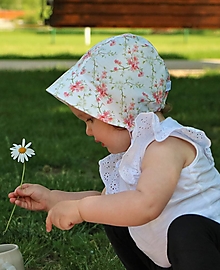 Detské čiapky - Letný detský čepiec sakura biela - 14582220_