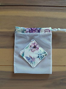 Úžitkový textil - Bavlněné odličovací tampony - Šeříky a růže (pytlíček na praní) - 14581884_