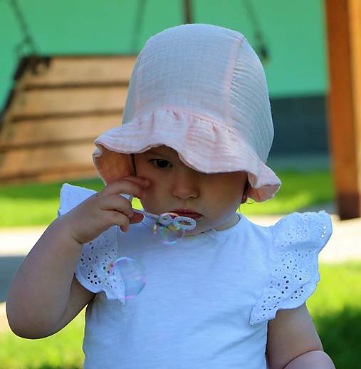Letný detský mušelínový čepček Karolína