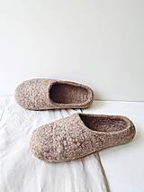 Ponožky, pančuchy, obuv - Vlnené hnedé papuče ONA-muškátový oriešok - 14588433_