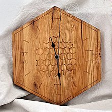 Hodiny - Drevené hodiny Včelár (natur) - 14589116_