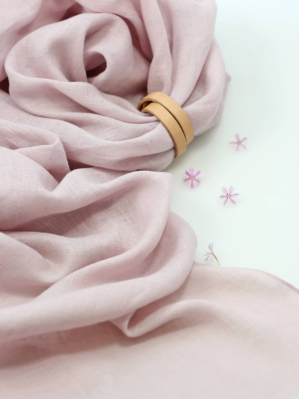 Pôvabná dámska ľanová šatka svetloružovej farby "Roseline"