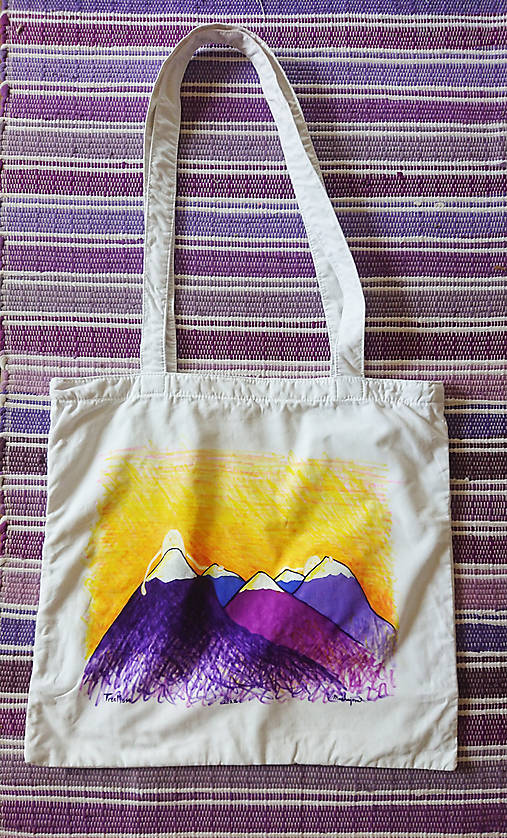  "Strážcovia hôr"  doma šitá textilná taška, ručne maľovaná