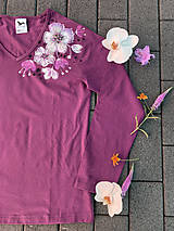 Topy, tričká, tielka - Maľované dámske tričko s dlhým rukávom Amazing Bordeaux - 14599421_
