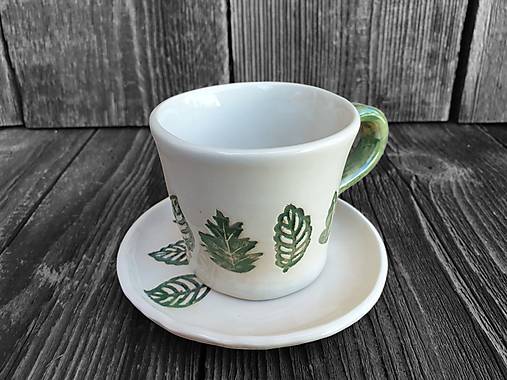 Nádoby - Šálka s tanierikom Lístky zeleň 180ml - 14602171_