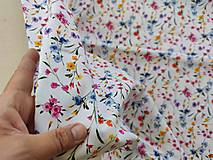 Textil - VLNIENKA výroba na mieru 100 % bavlna potlačená FLOWERS KVIETKY lúčne francúzsky dizajn - 14603486_