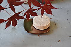 Nádoby - Mydelnička, tanierik  v kovovej farbe - 14603500_
