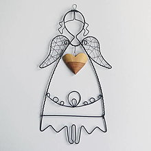 Dekorácie - anjelik s dreveným srdiečkom 17cm - 14606237_