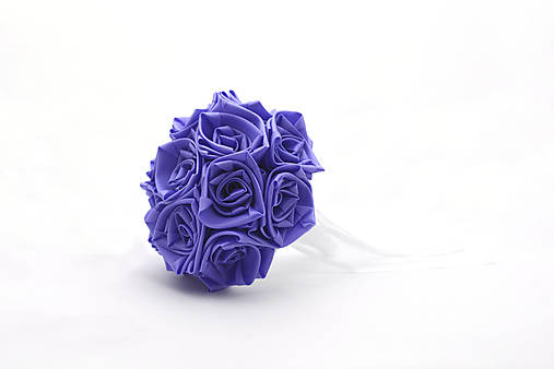 Saténová kytica svadobná fialová ruže