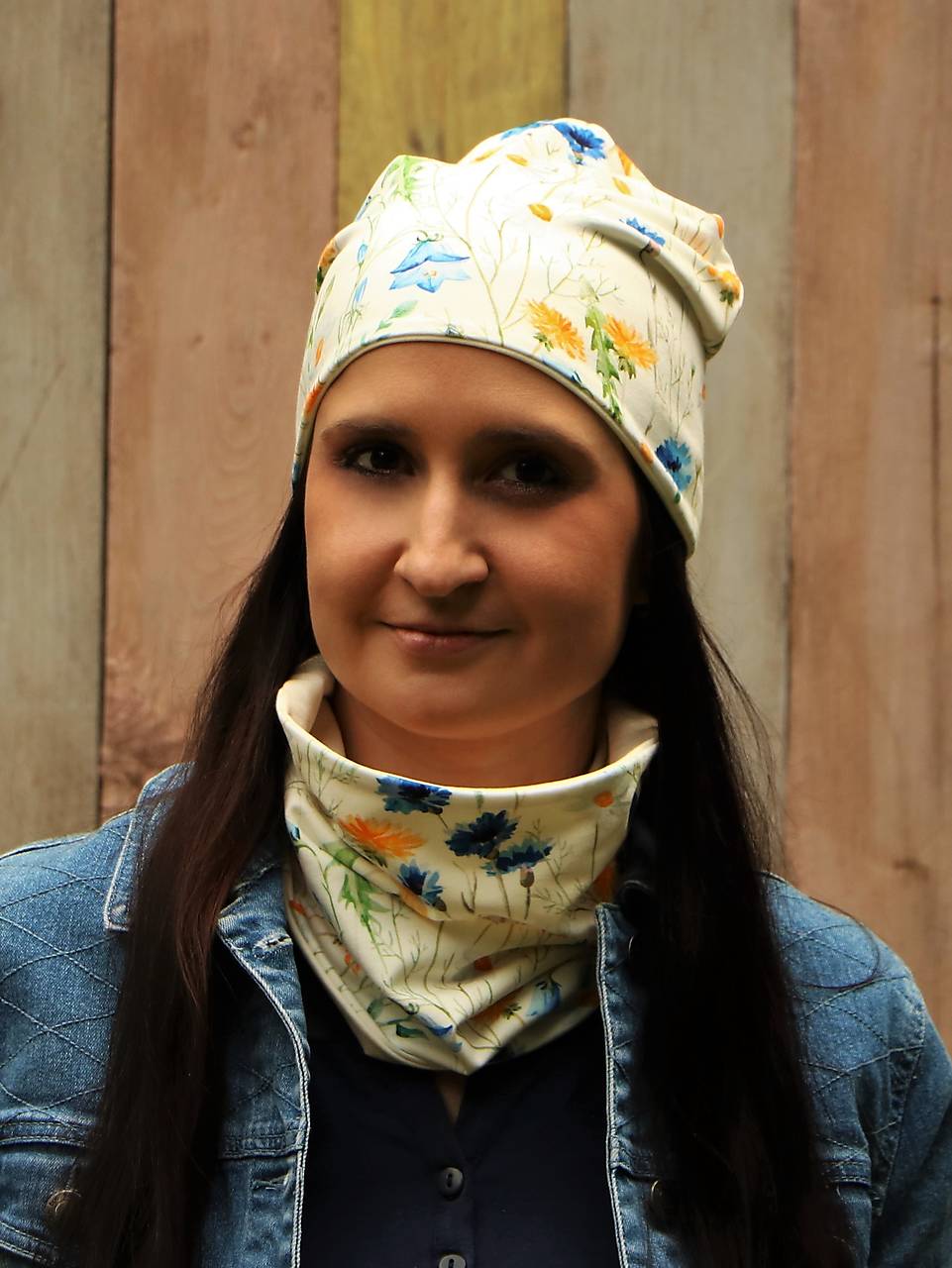 Jarná lúka úpletová čiapka, nákrčník alebo set