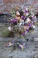 Svadobná kytica a hrebienok do vlasov zo sušených kvetov